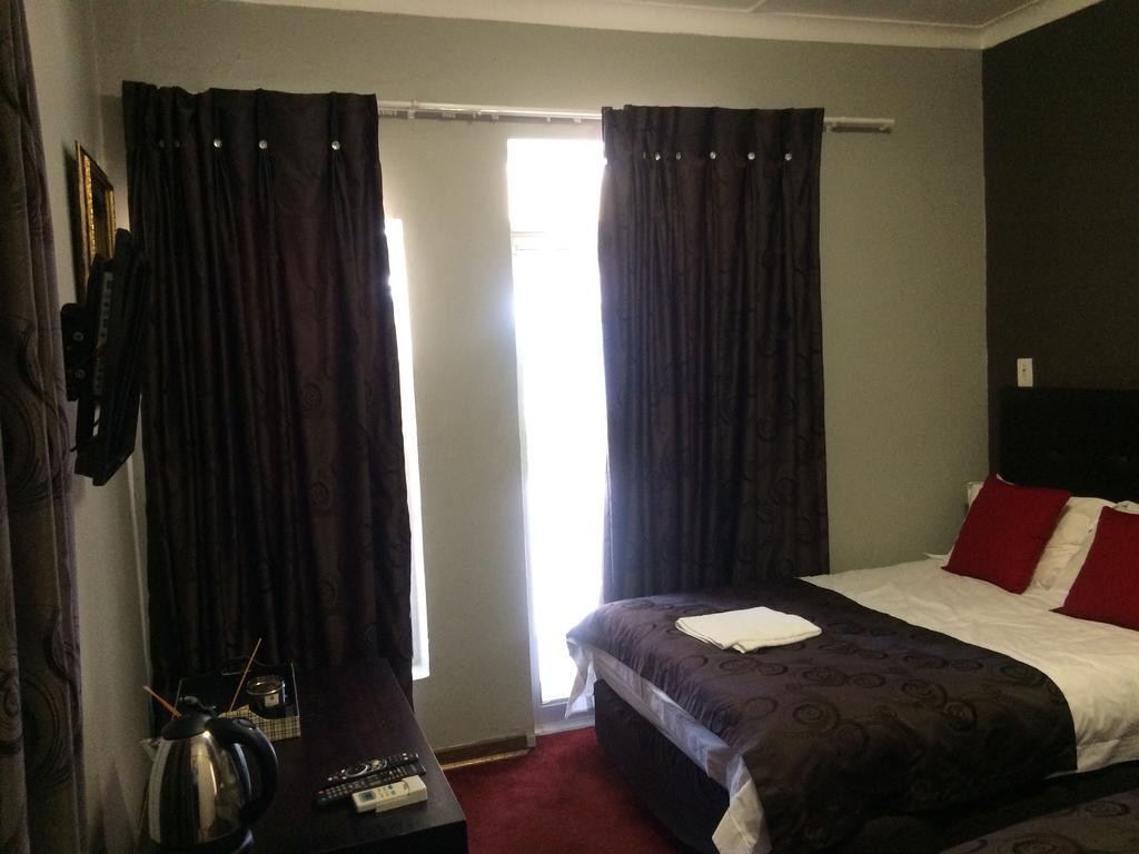 יוהנסבורג Houghton Guest House מראה חיצוני תמונה